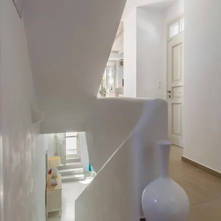 Michaela Akrotírion