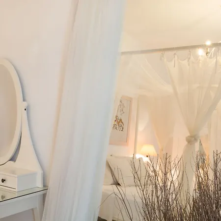 Michaela Akrotírion