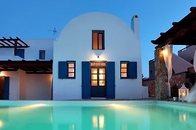 Michaela * Akrotiri (Santorini)