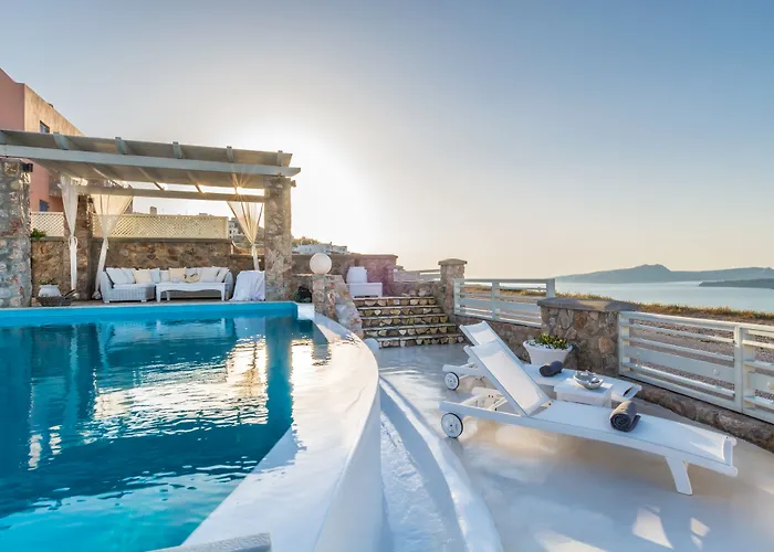 Michaela Akrotiri (Santorini)