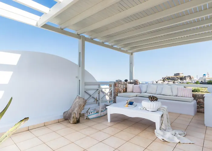 Michaela Villa Akrotiri (Santorini)