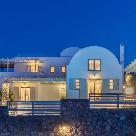 Michaela Villa Akrotiri (Santorini)